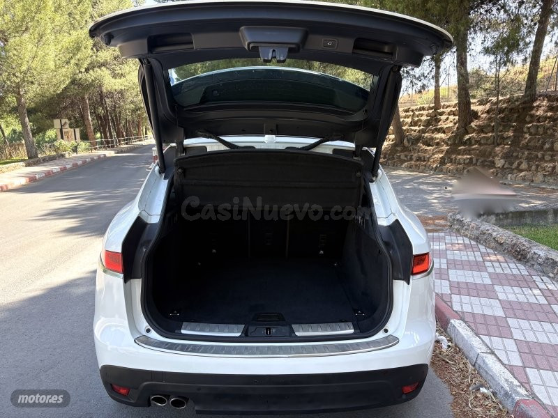 Jaguar F‑Pass 2.0D 180CV AWD con techo panorámico – Otura