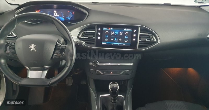 Peugeot 308 de segunda mano en La Puebla de Cazalla – 14.900 - foto 4