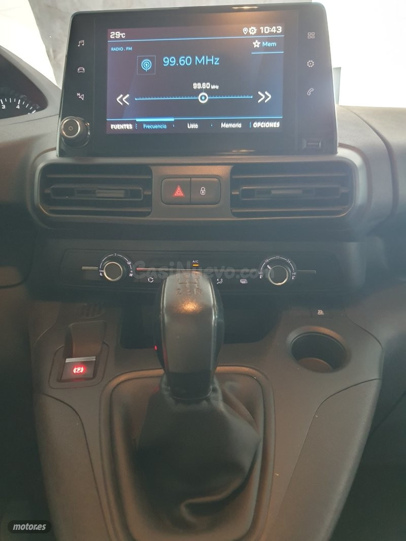 Peugeot Partner usado en La Puebla de Cazalla – 9.500 € - foto 3