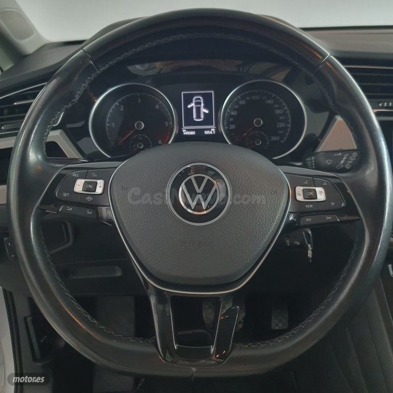 Volkswagen Touran de segunda mano en La Puebla de Cazalla –  - foto 2