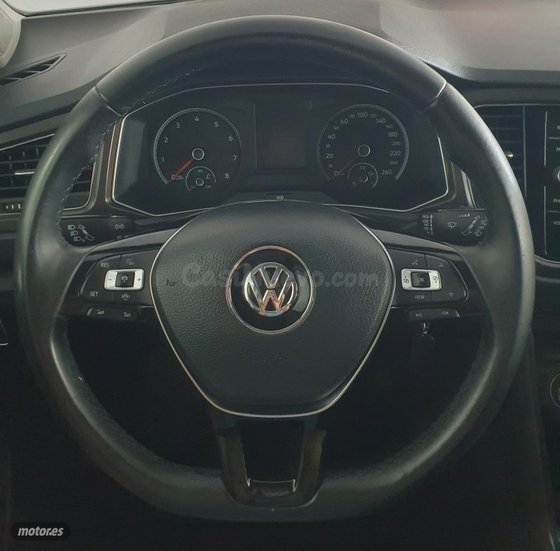 Volkswagen T‑Roc de segunda mano en La Puebla de Cazalla - O - foto 2