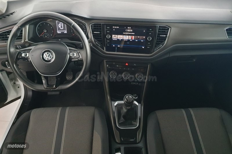 Volkswagen T‑Roc de segunda mano en La Puebla de Cazalla - O - foto 4