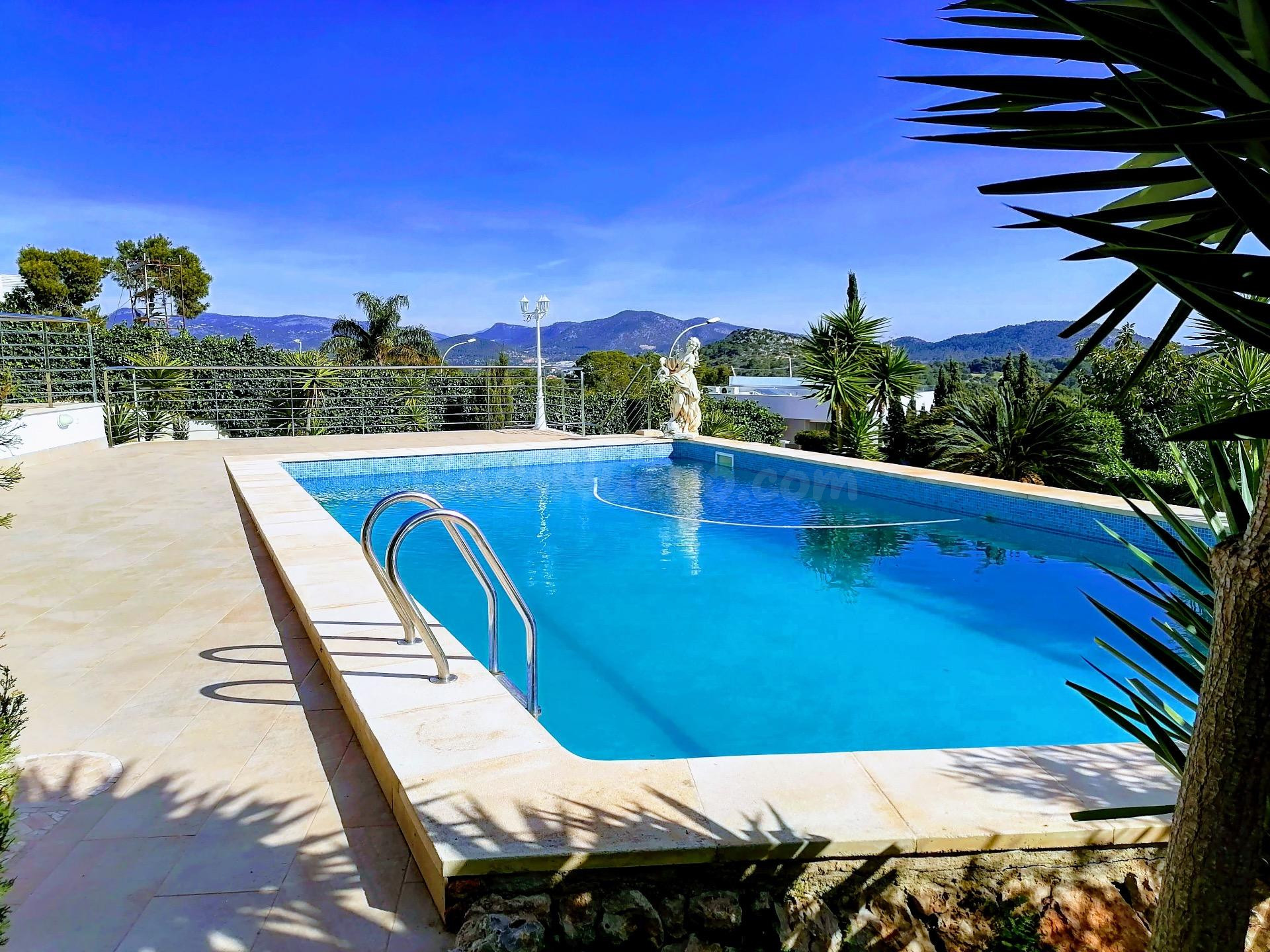 MAGNIFICA VILLA EN SANTA PONSA - foto 2