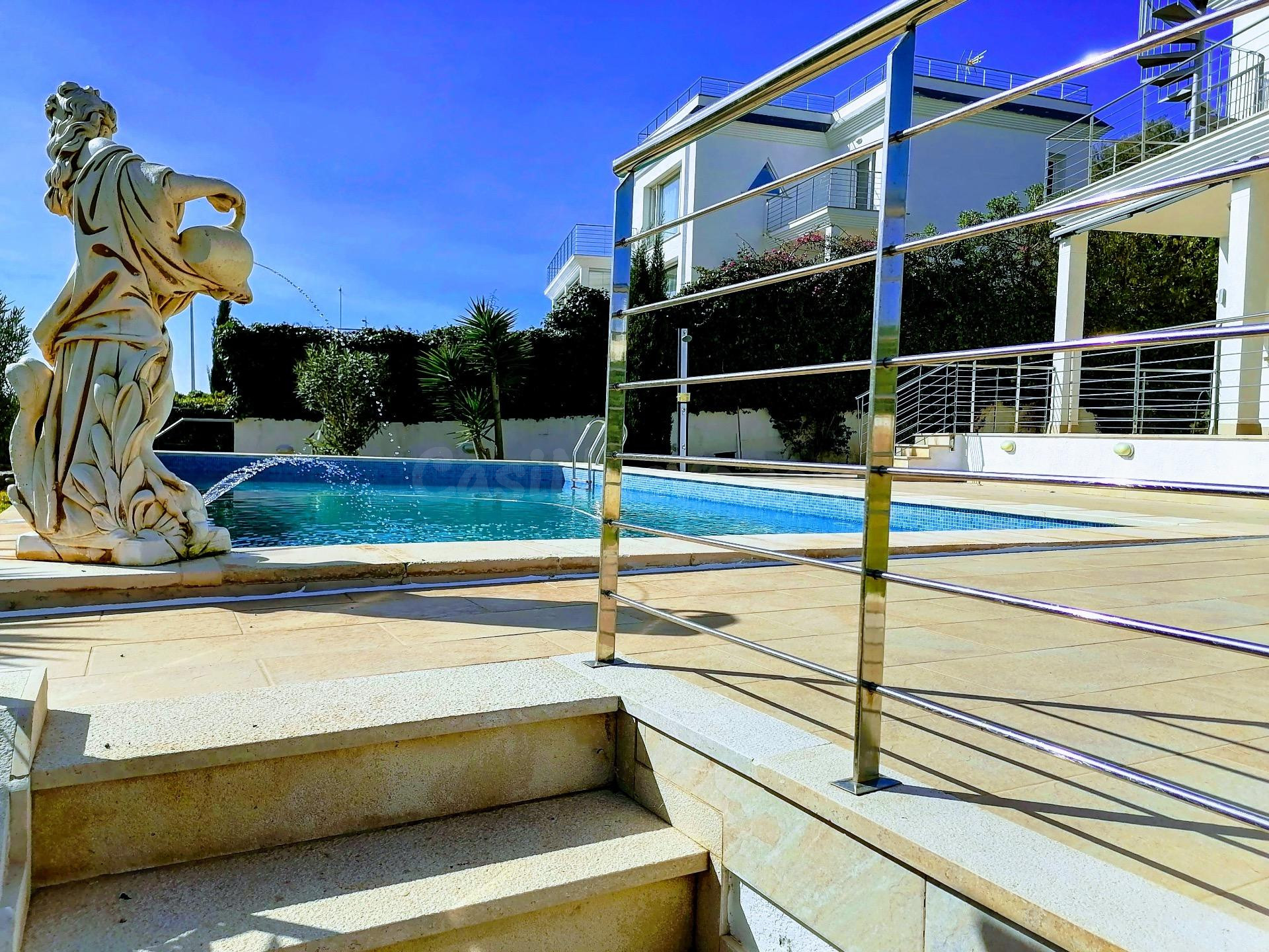 MAGNIFICA VILLA EN SANTA PONSA - foto 3