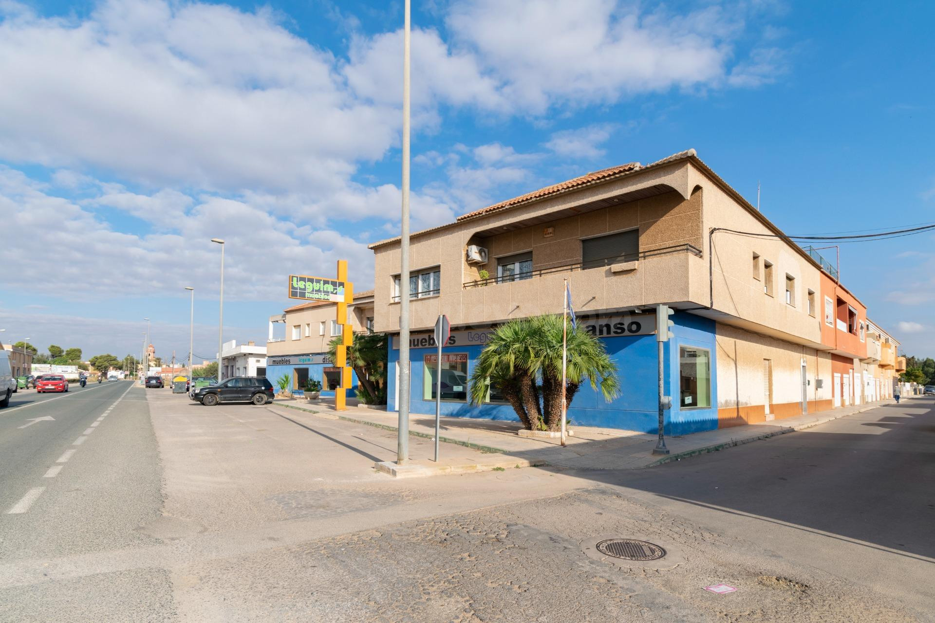 LOCAL COMERCIAL EN LA PALMA - foto 2