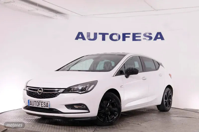 Opel Astra 2018 en Alpedrete – Diesel, 89.900 km, Precio 11.450 €