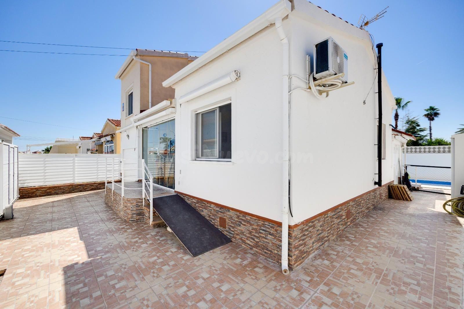 Villa 3 habitaciones 121m² en venta - La marina - foto 5