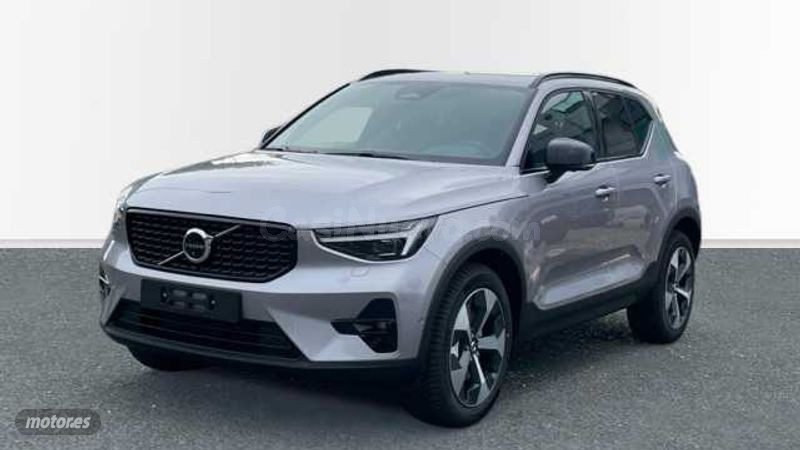 Volvo XC40 nuevo en Altzaga – SUV compacto con equipamiento premium