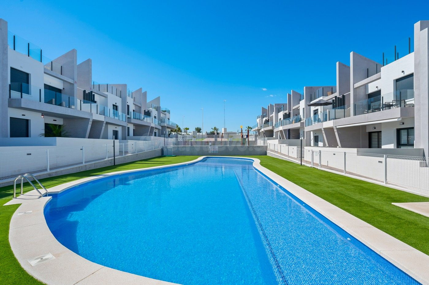 APARTAMENTO DE 2 DORMITORIOS 2 BAÑOS EN SAN MIGUEL DE SALINA - foto 3