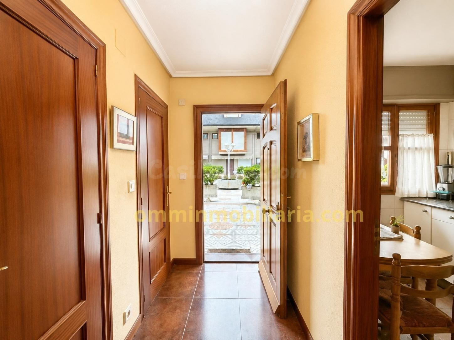 Se vende chalet adosado en Laredo, Cantabria - foto 2