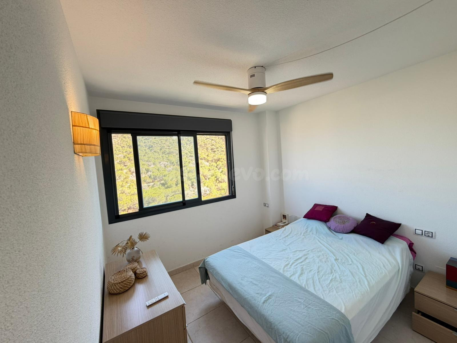 SE VENDE PRECIOSO APARTAMENTO REFORMADO CON VISTAS AL MAR - foto 5