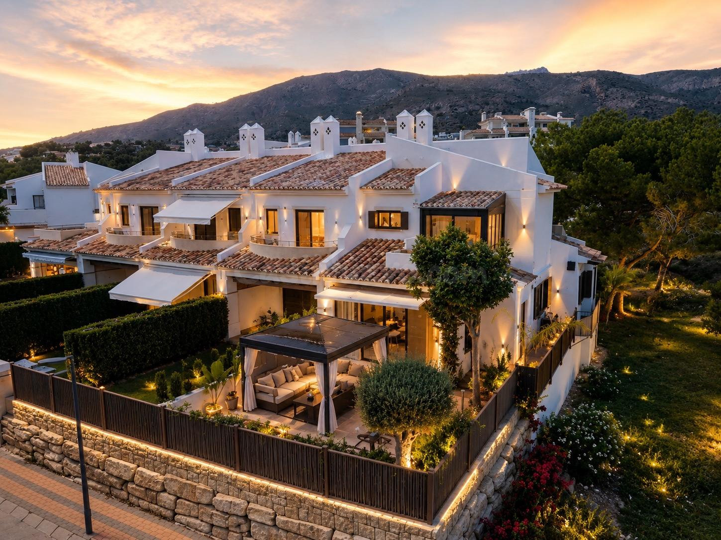 ✨ EXCLUSIVO PAREADO REFORMADO EN SIERRA CORTINA – FINESTRAT ✨