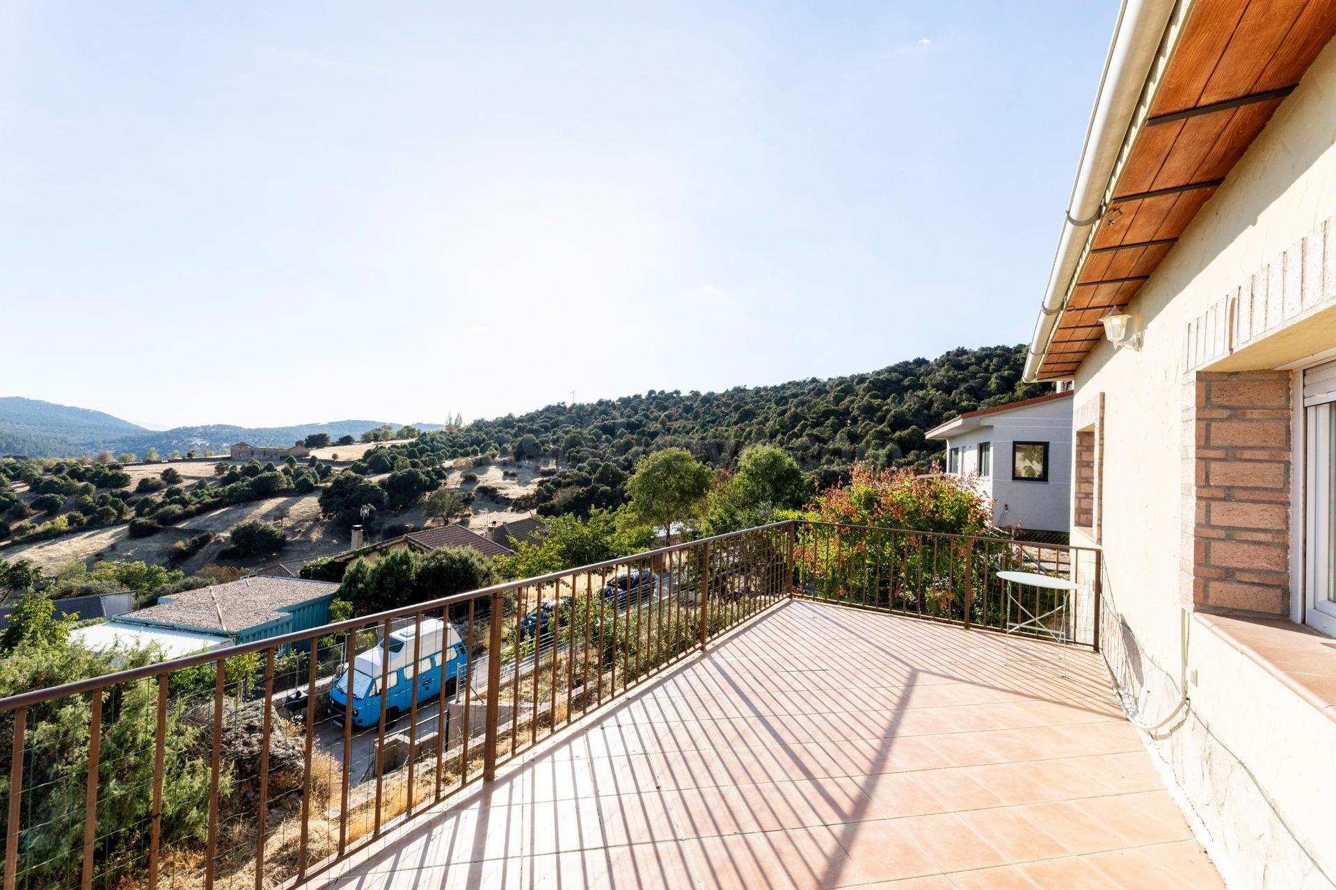 ¡MAGNÍFICA VIVIENDA UNIFAMILIAR INDEPENDIENTE EN SANTA MARÍA - foto 5