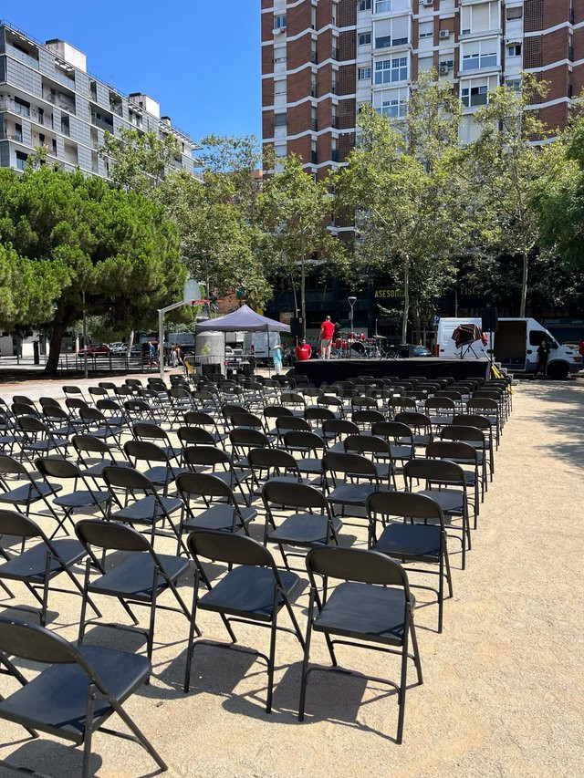 Sillas plegables negras (pack) 70 - foto 2