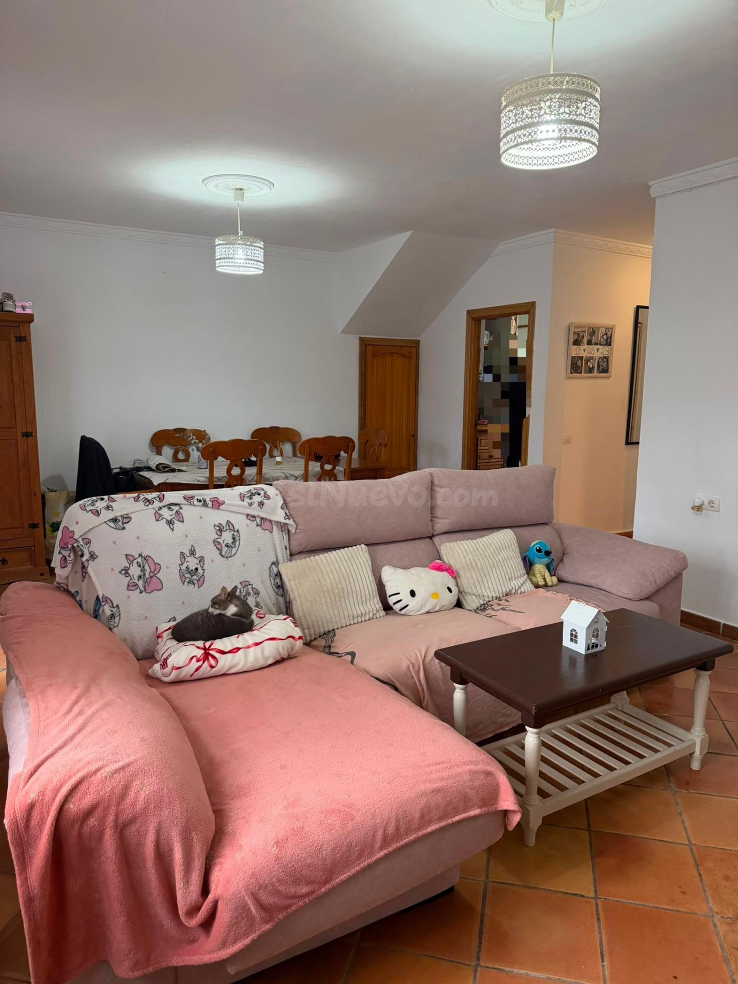 Casa de 144 m2 dividida en dos viviendas junto a Plaza Santa Ana