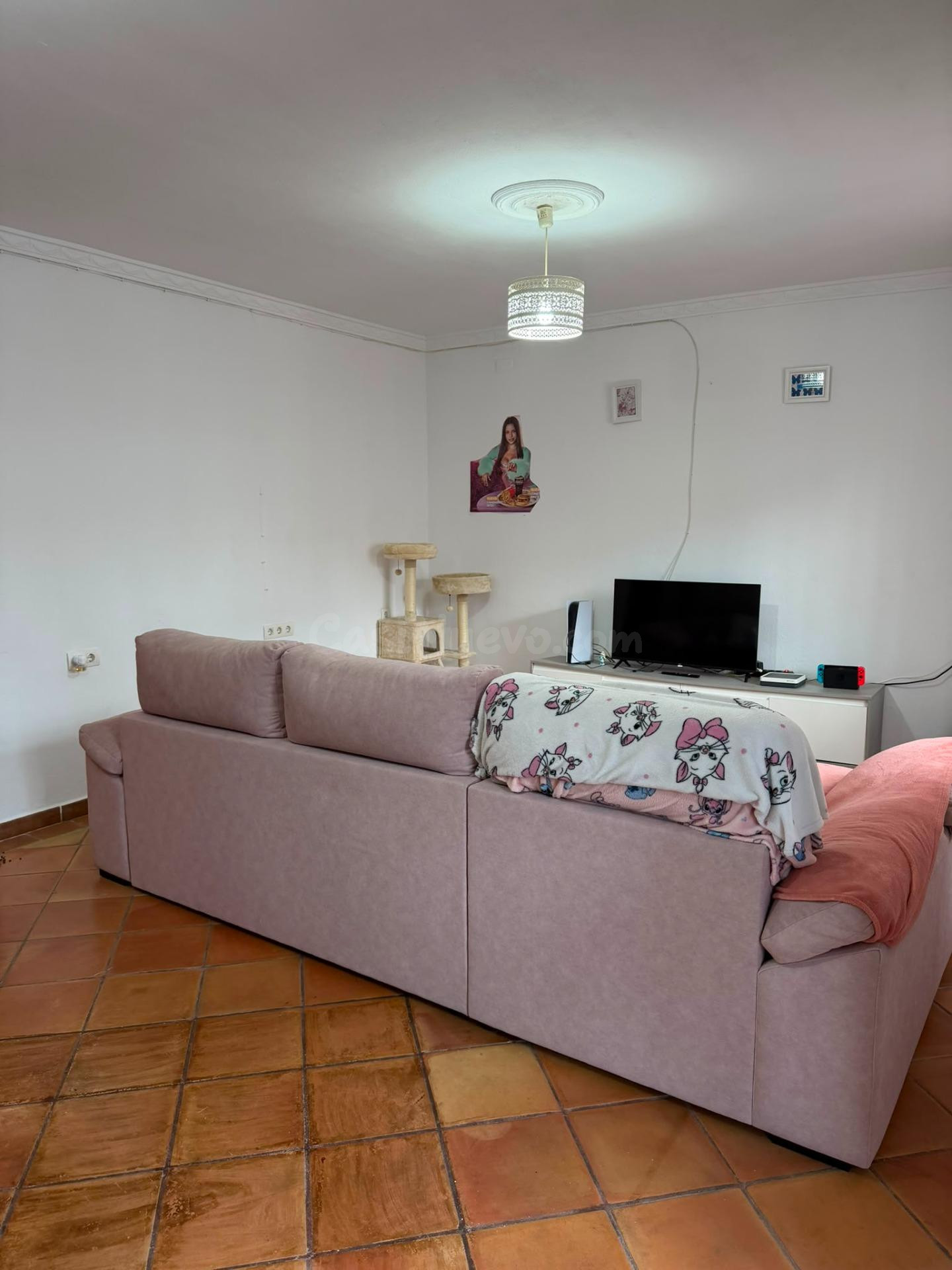 Casa de 144 m2 dividida en dos viviendas junto a Plaza Santa - foto 2
