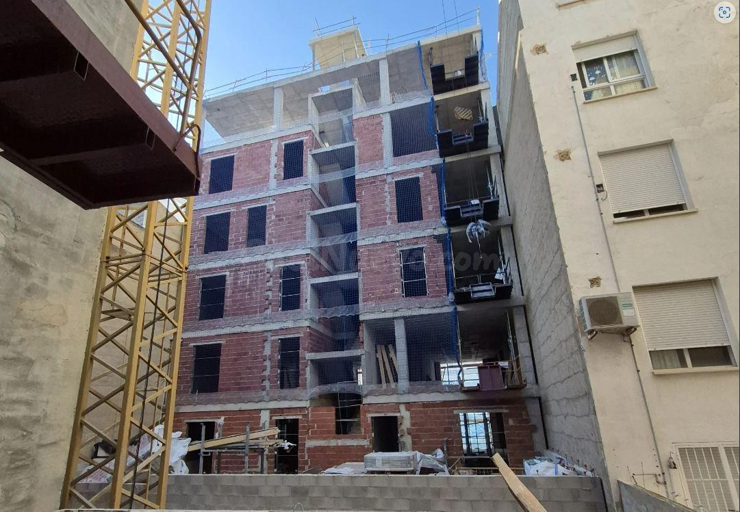 Nuevos apartamentos en el centro de Villajoyosa - foto 2
