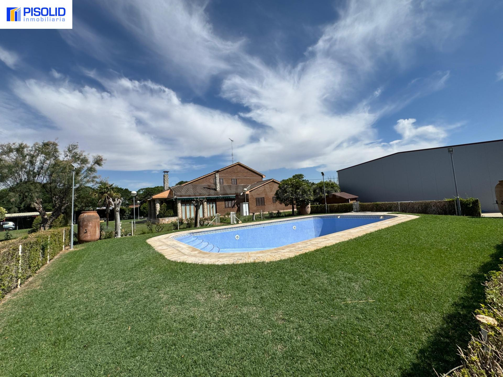 Casa con terreno en Corcos del Valle 🌳🏡 - foto 3
