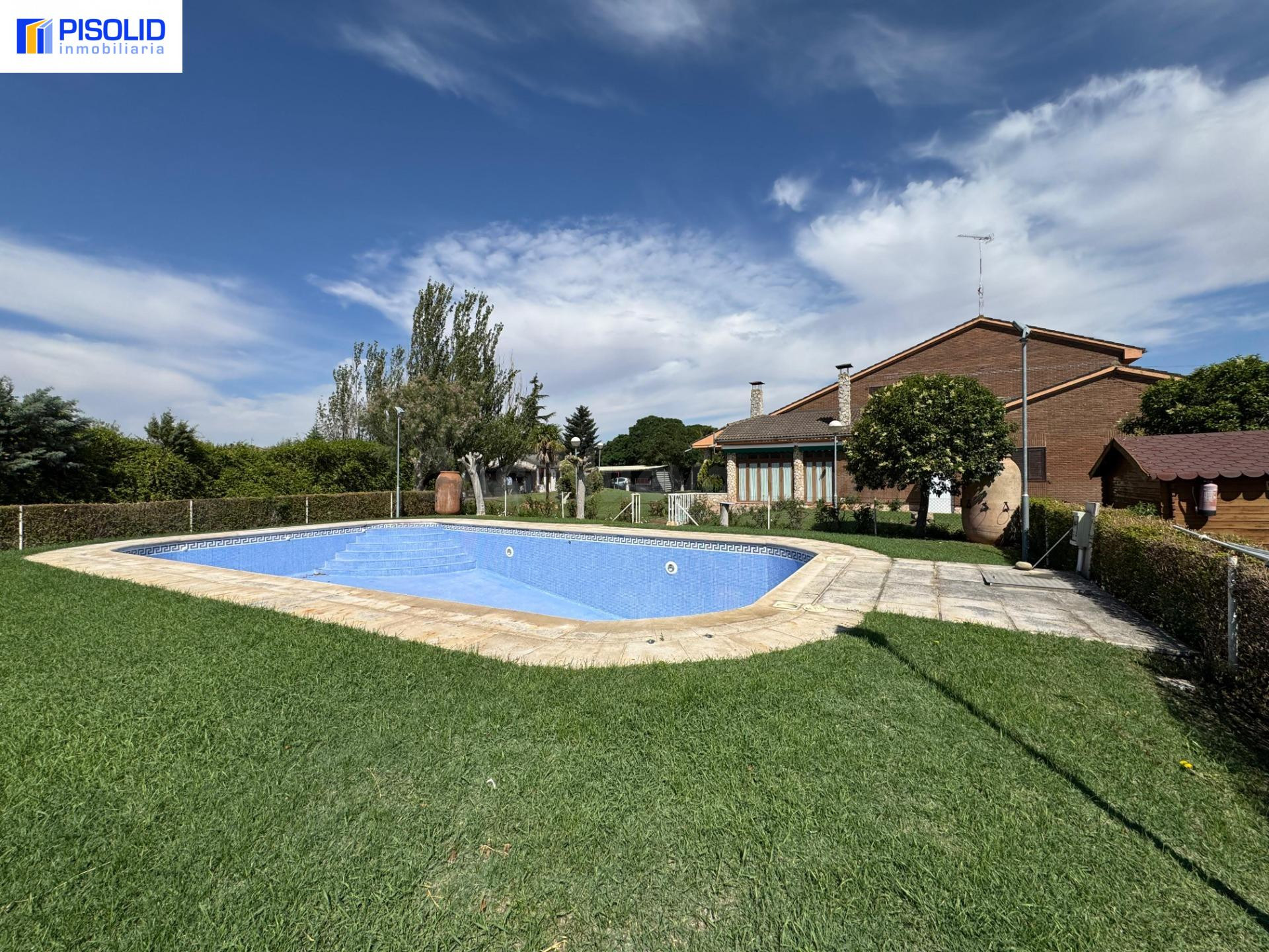 Casa con terreno en Corcos del Valle 🌳🏡 - foto 4
