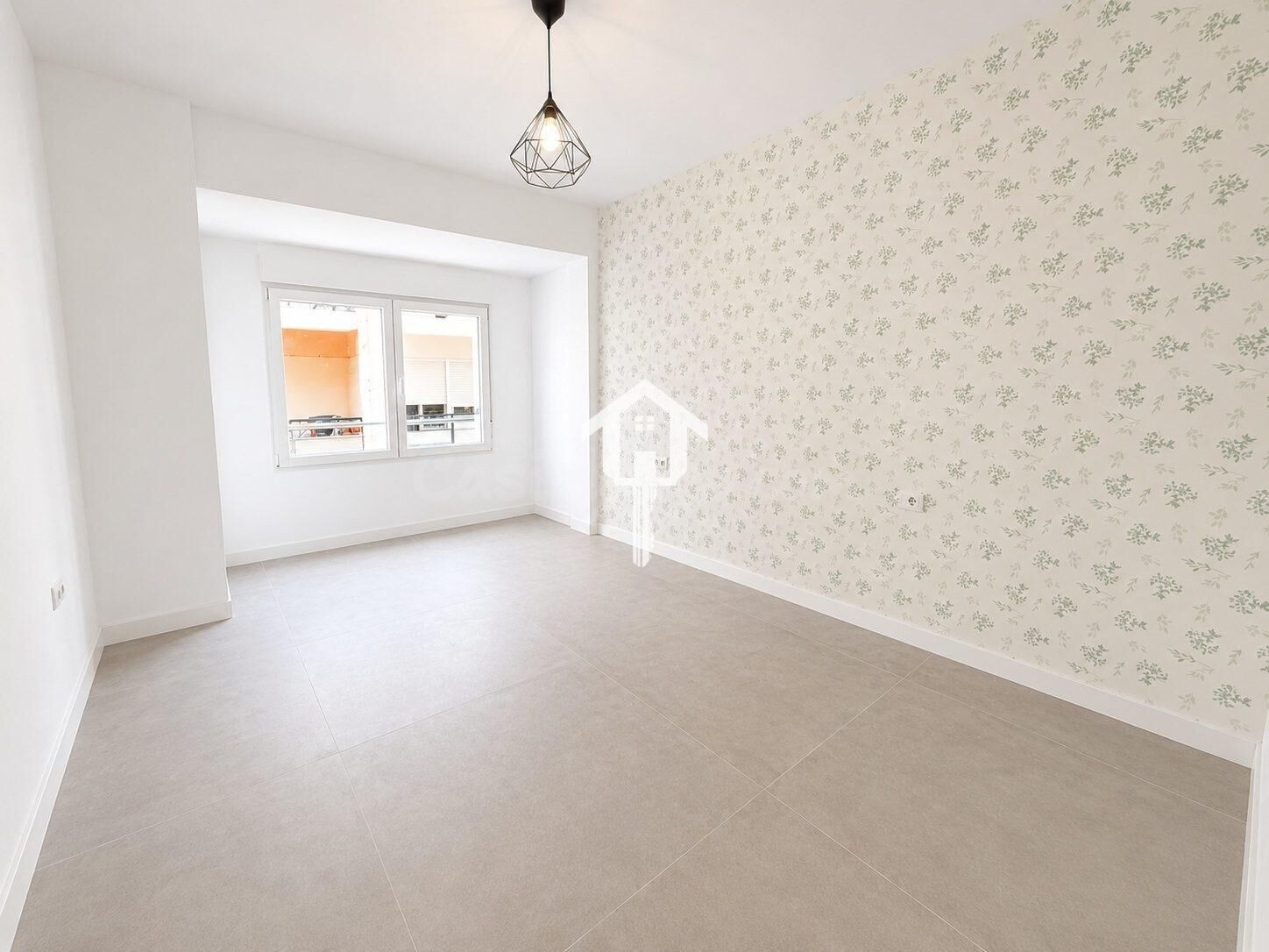PISO EN VENTA EN ALICANTE, 109m2, 3 habitaciones, 1 BAÑO COM - foto 3