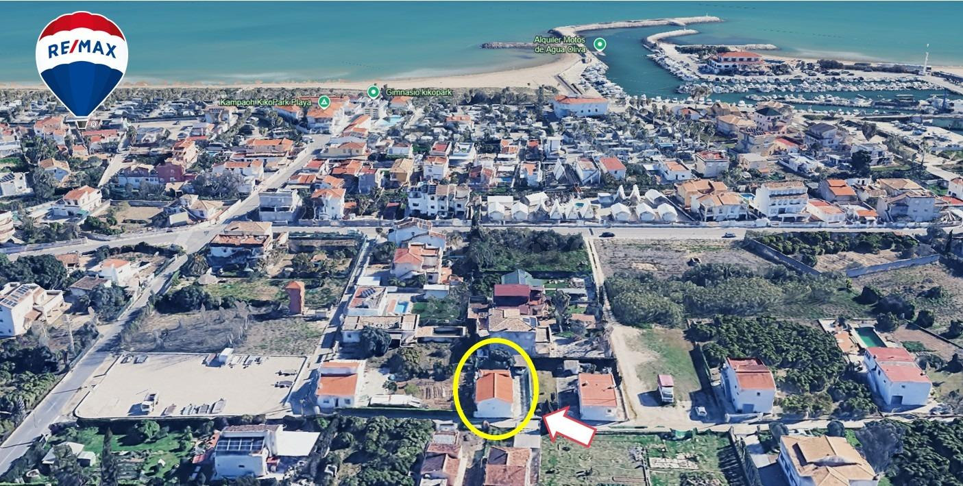PRECIOSO CHALET EN PLAYA OLIVA