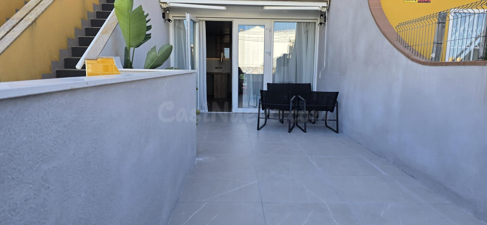 Bungalow de lujo reformado a solo 100 metros del mar – Torre - foto 2