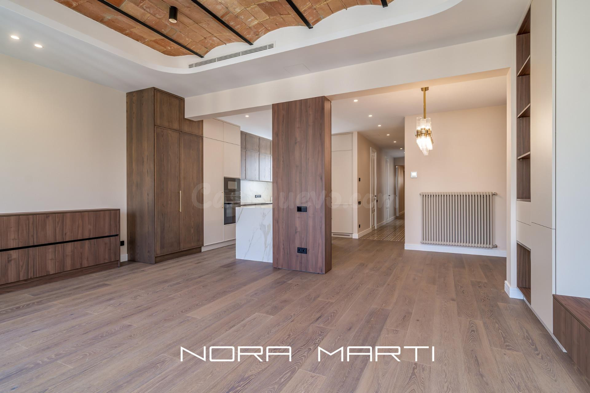 Exclusiva vivienda reformada de 166 m2 en finca regia del Ei - foto 4