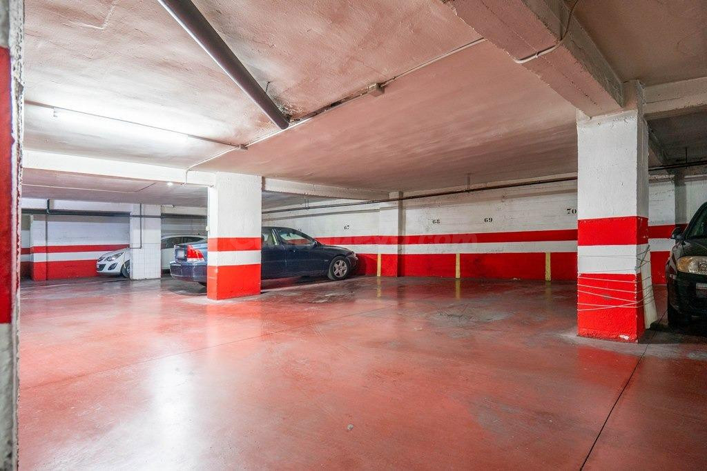 Venta de tres plazas de garaje juntas en calle Pedro Antonio - foto 5