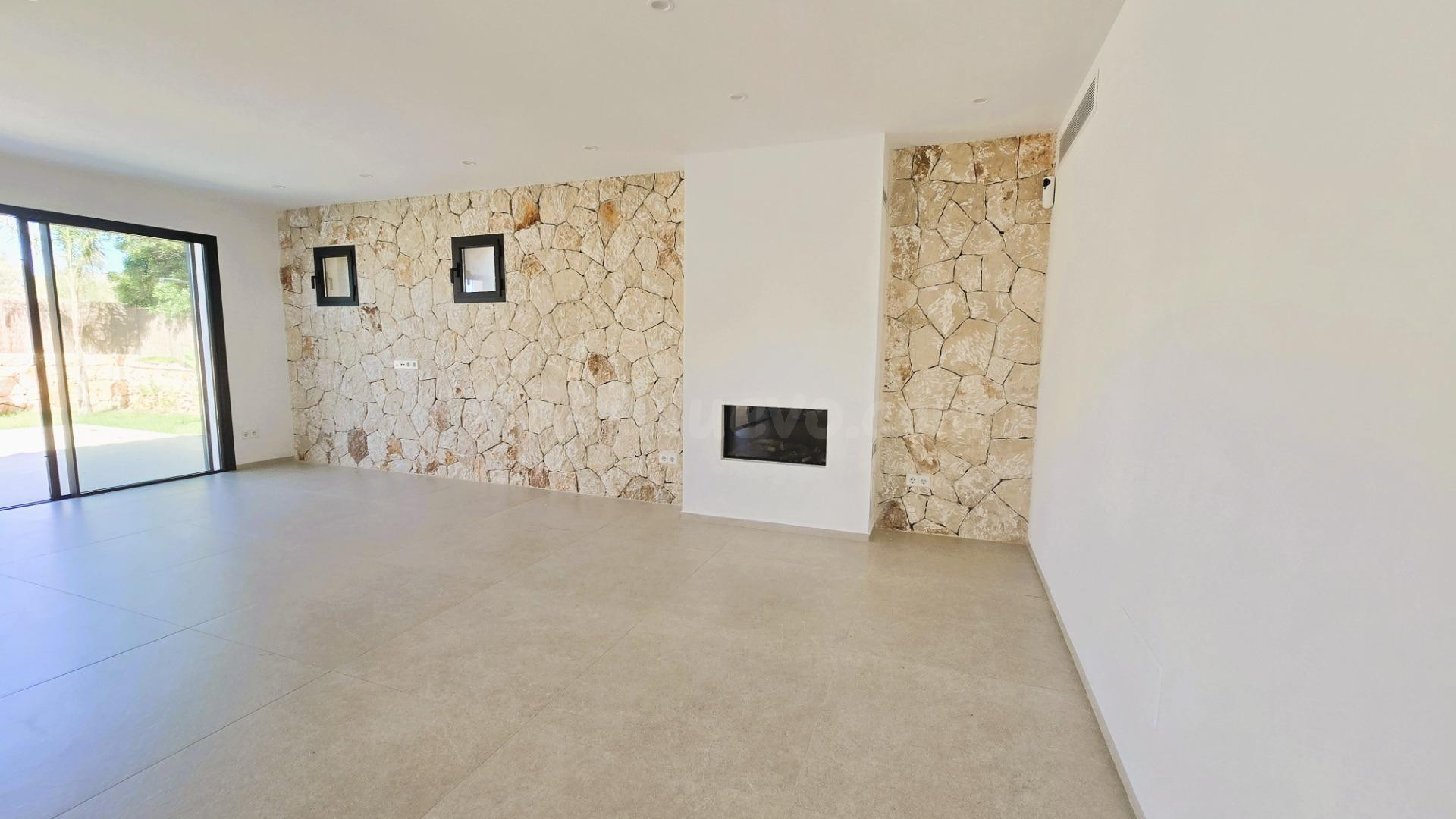 Exclusiva villa de diseño con piscina privada en Cala Llomba - foto 5