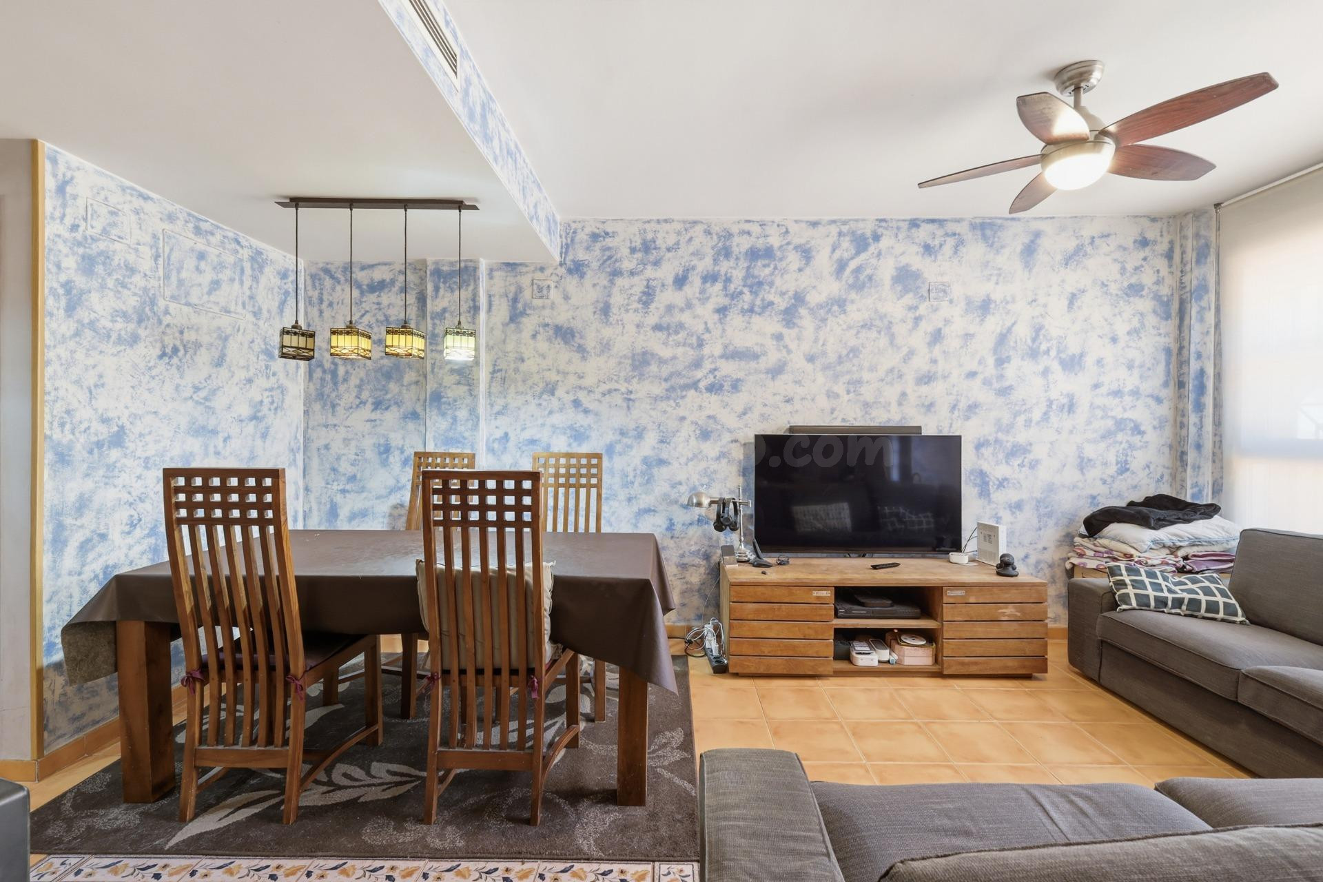 ADOSADO EN VENTA EN SAGUNTO de 186 m2 CON GARAJE PRIVADO, BU - foto 2