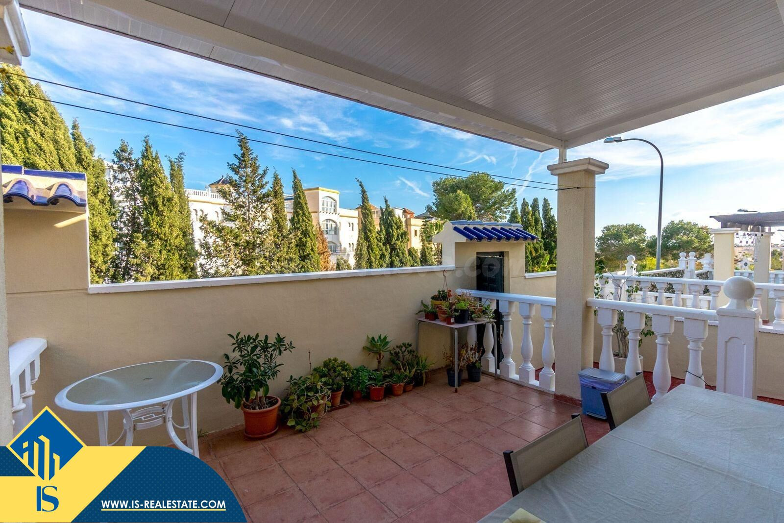 PRECIOSO CASA CON PISCINA EN ORIHUELA COSTA!!! - foto 2
