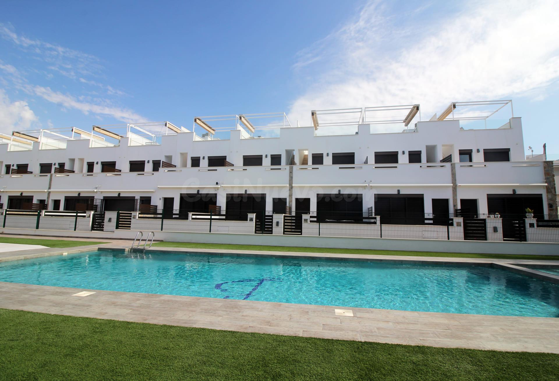 Adosado 3 habitaciones 107m² en venta - Zona Pueblo - foto 3