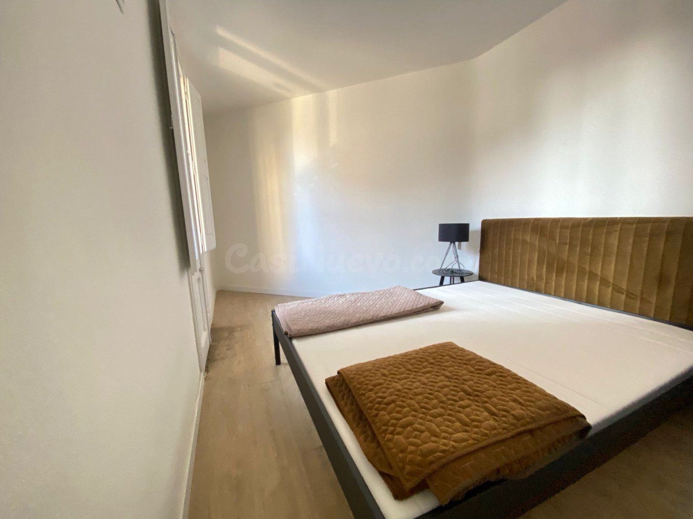 PISO EN VENTA PROXIMO SAGRADA FAMILIA - foto 2