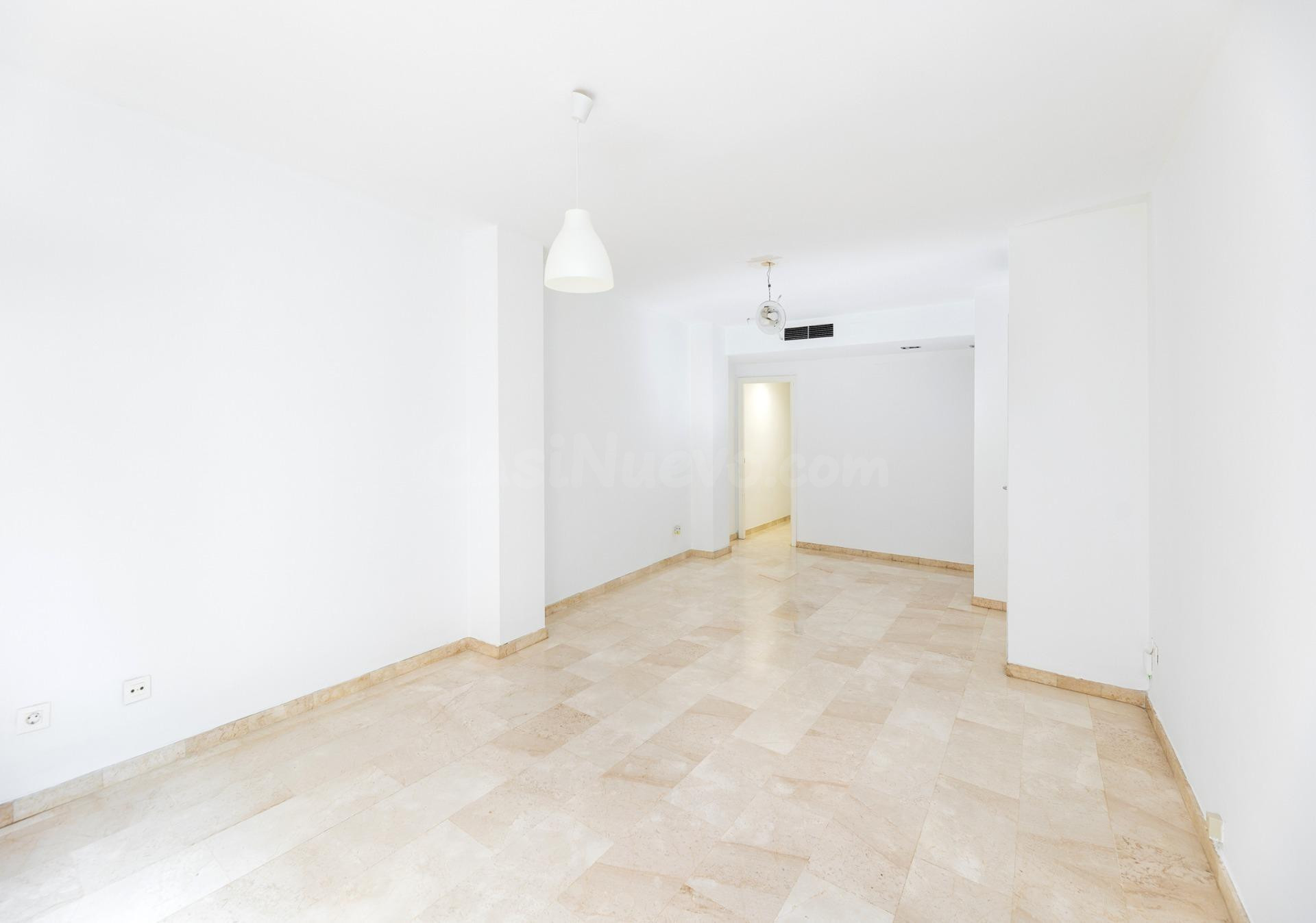 Venta de piso en Granada-3 dormitorios y 2 baños (Zona Centr - foto 4