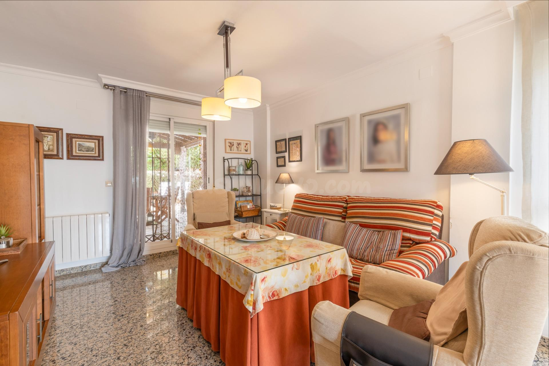 Exclusiva vivienda premium en La Zubia - foto 2