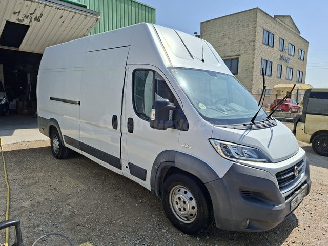 Furgoneta Fiat Ducato Maxi 35 2.3