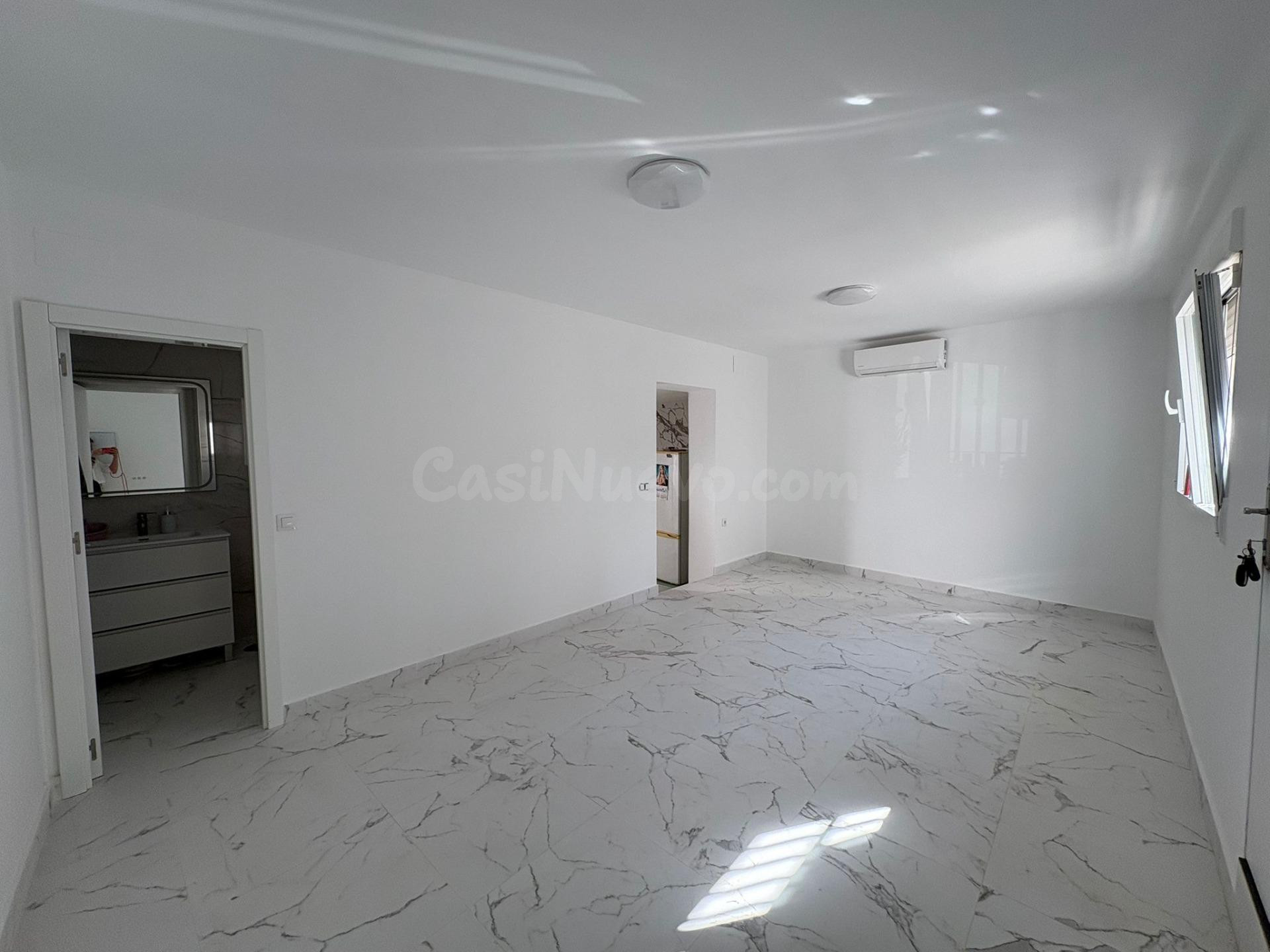 VENTA DE CASA EN LA ZUBIA - foto 3