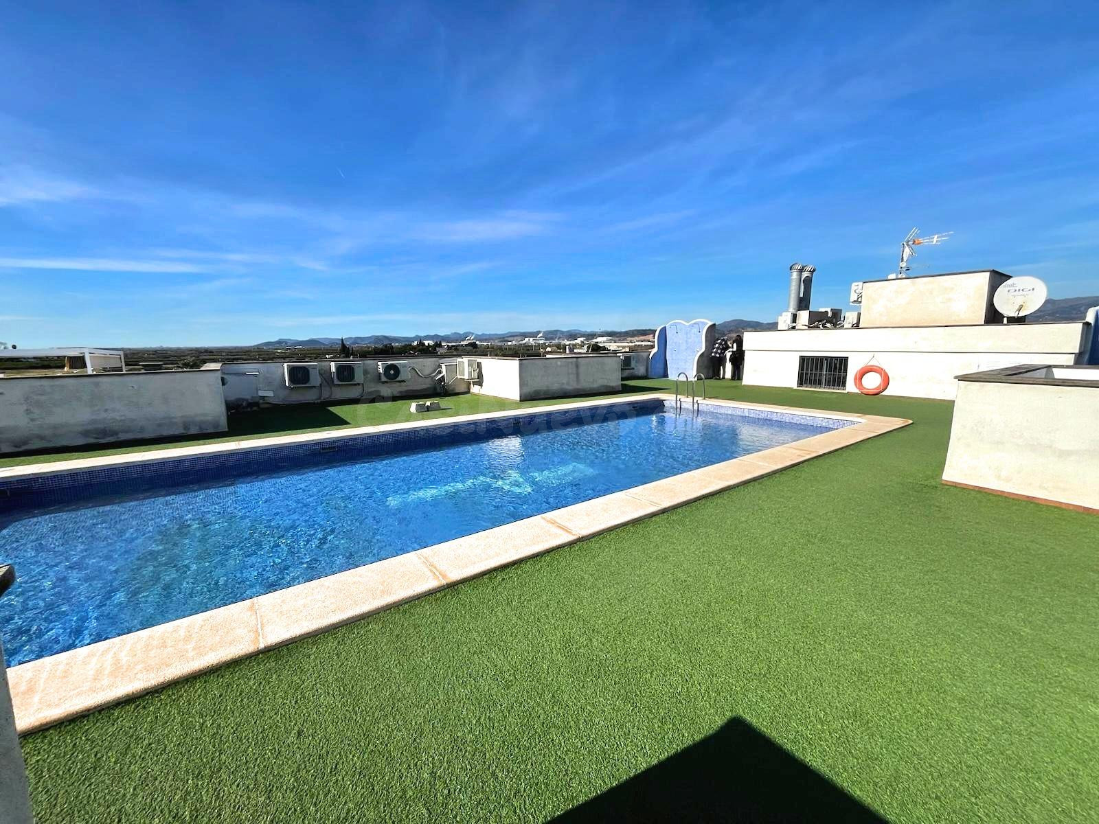 OPORTUNIDAD! EN VENTA APARTAMENTO CON GARAJE, PISCINA Y TRAS - foto 5