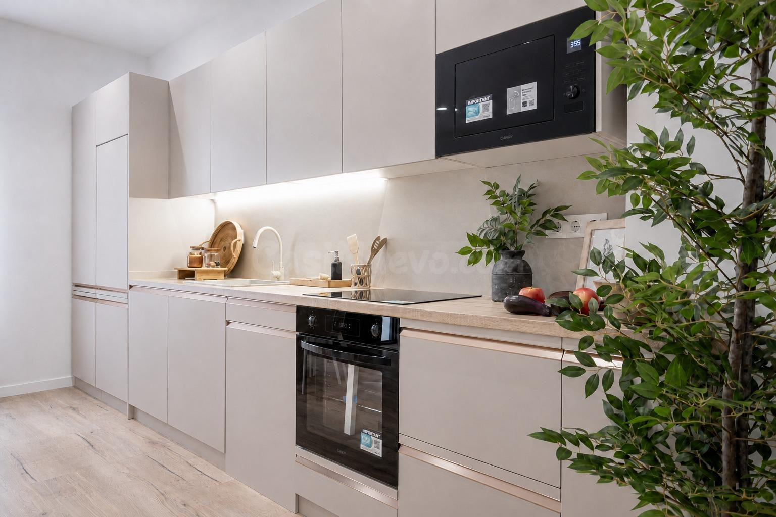 Ruzafa: Bajo reformado de diseño con terraza interior privada, 2 baños y clima frío/calor - foto 5