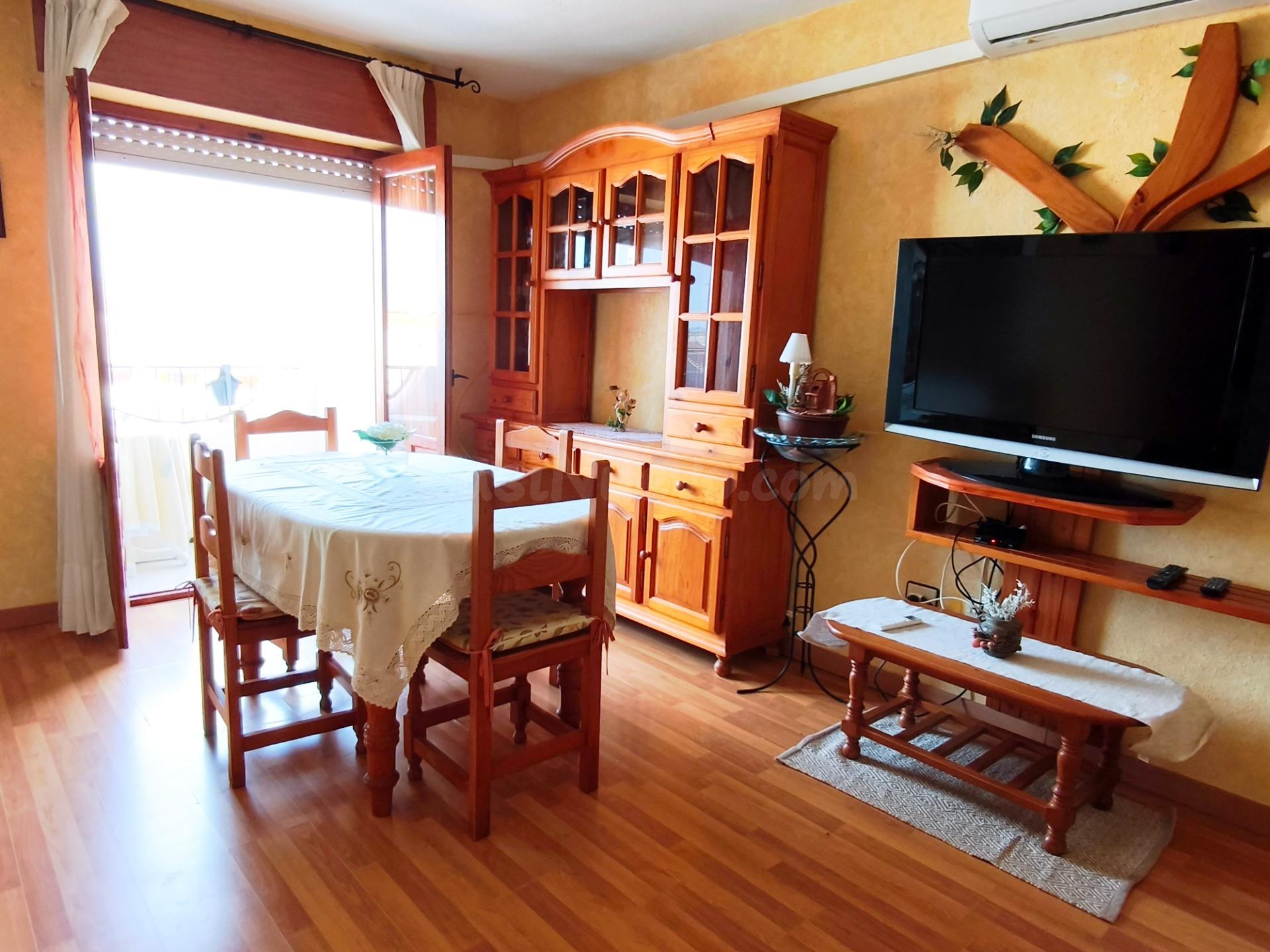 BONITO APARTAMENTO A POCOS MINUTOS DEL MAR - foto 2