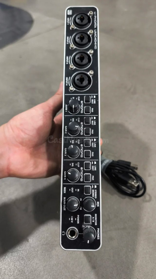Behringer U-phoria UMC404HD Interfaz Audio - foto 4