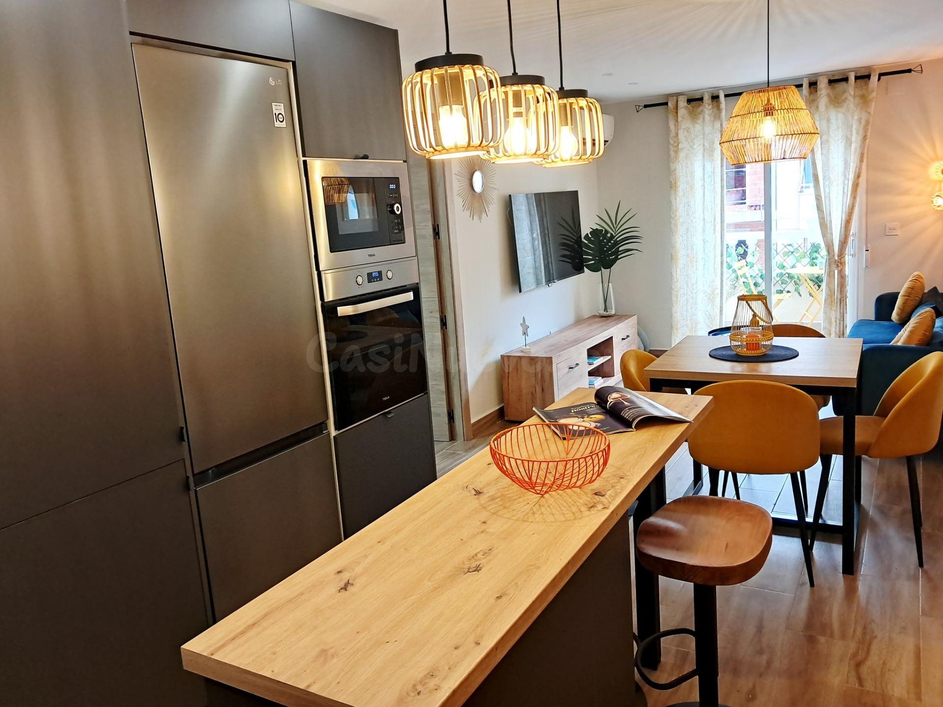Apartamento reformado en Playa de los Locos, 2 dormitorios T - foto 4