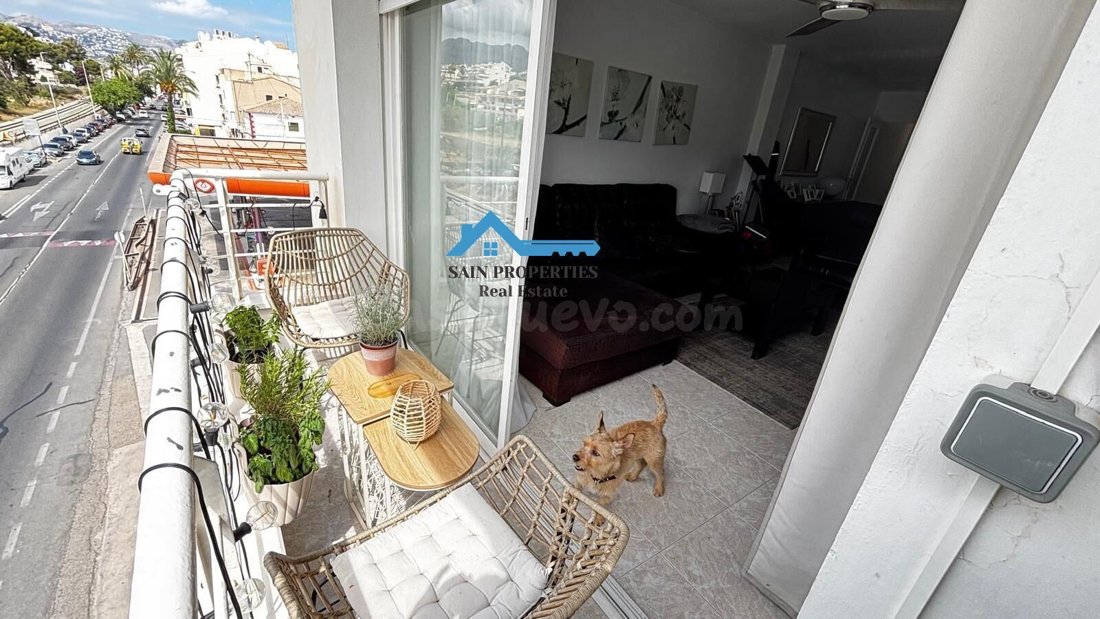 Exclusiva vivienda de 180 m2 en primera línea de playa frent - foto 3