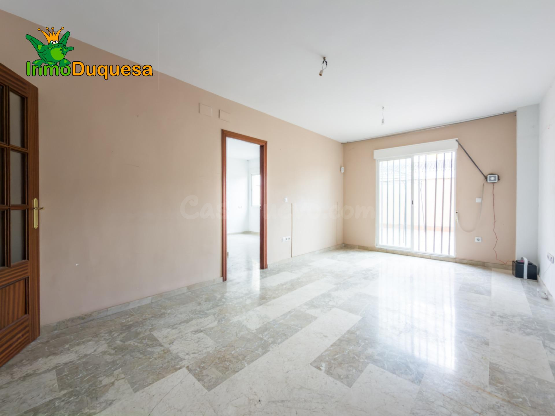 Piso de 2 dorm. en Cijuela (Con PATIO de 33 m2) + PK + TR. - foto 5