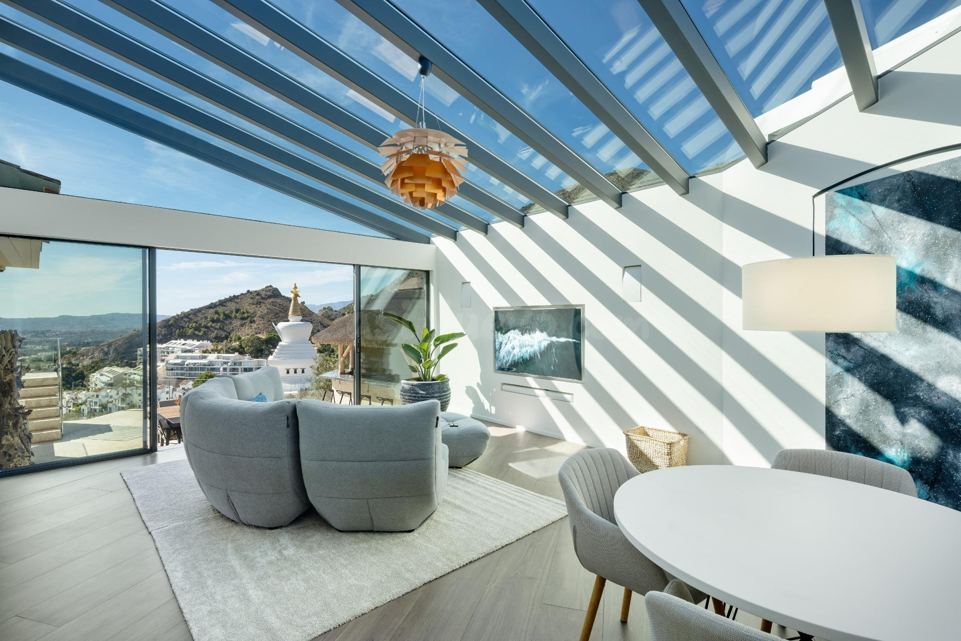 Villa de lujo única con vistas inigualables en el corazón de - foto 4