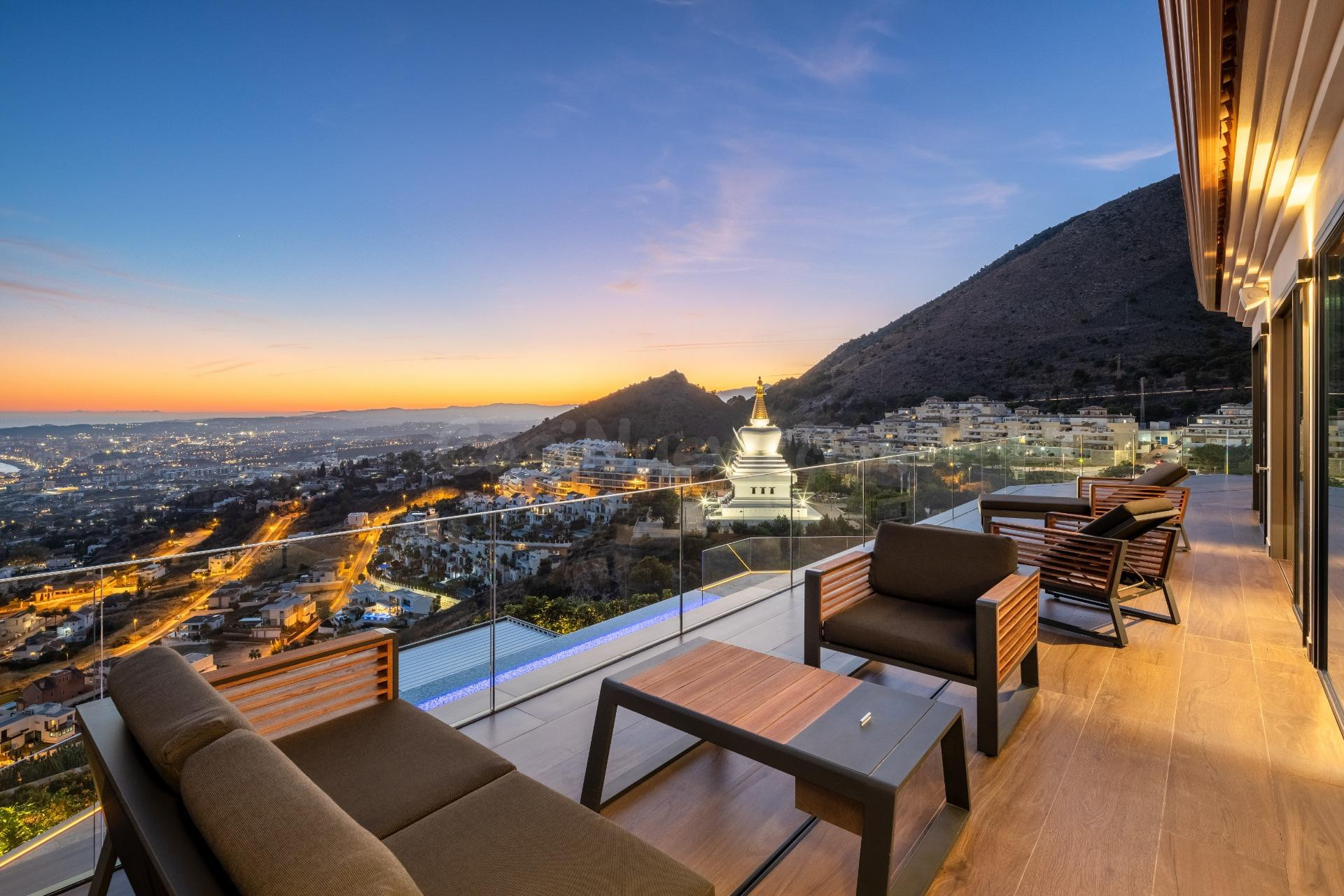 Villa de lujo única con vistas inigualables en el corazón de - foto 5