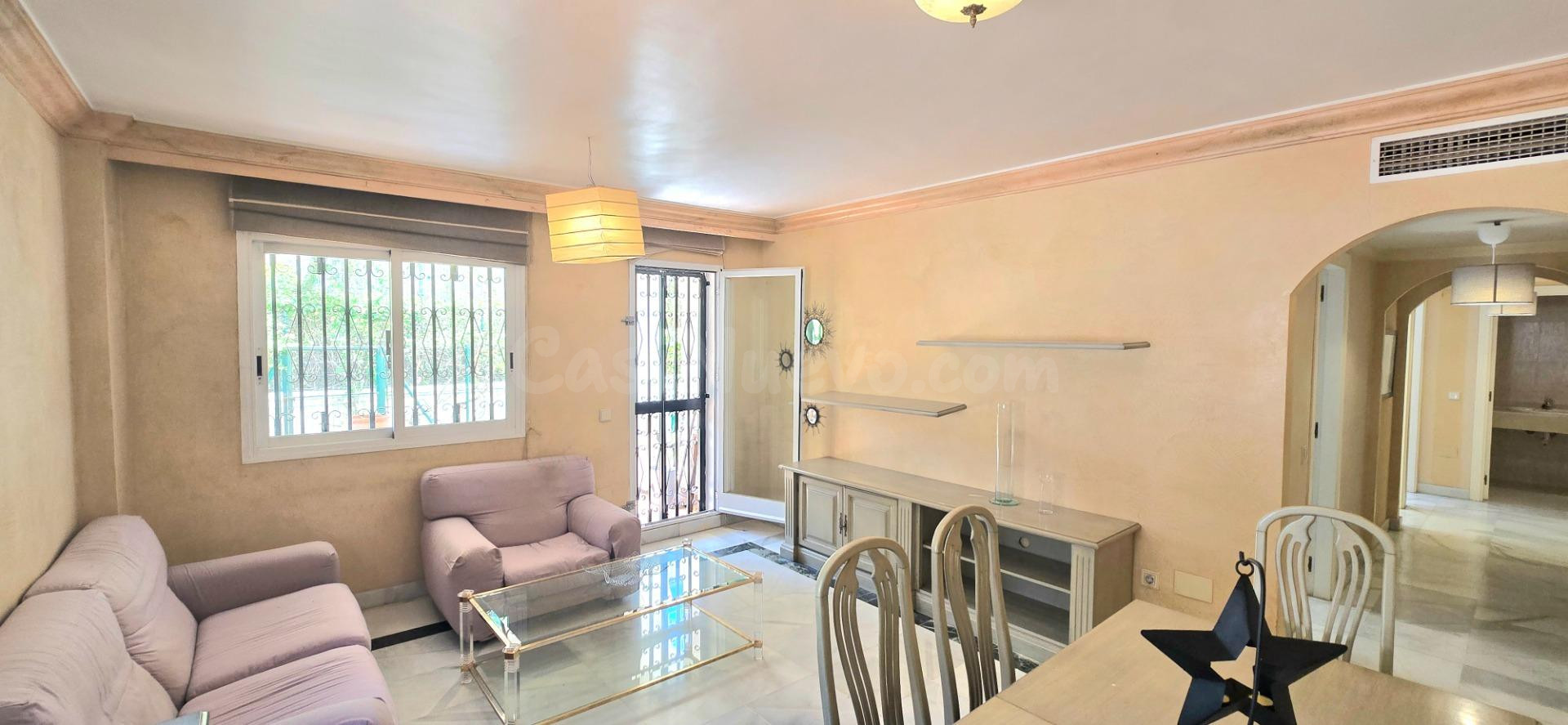 EXCLUSIVA VIVIENDA EN PINOS DE NAGUELES - foto 5
