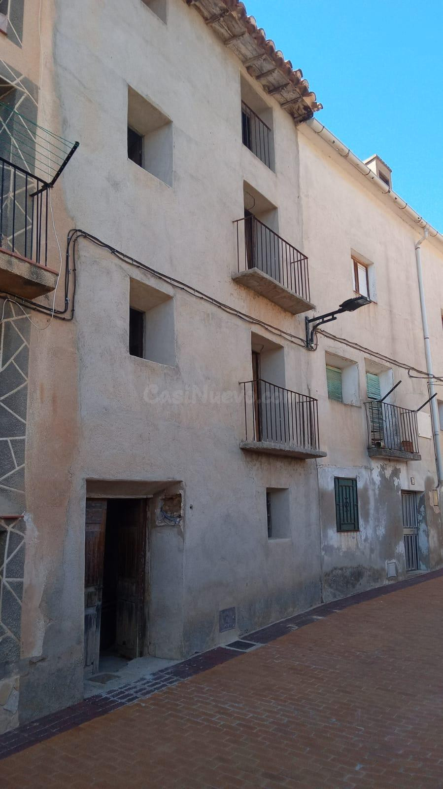 Casa de Pueblo 6 habitaciones 156m² en venta - CENTRO - foto 2