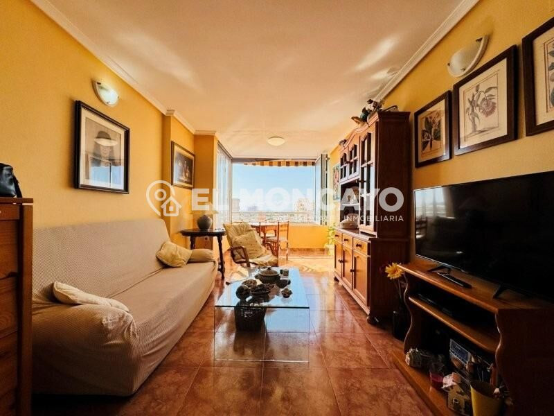 Fantástico apartamento con vistas panorámicas cerca de las p - foto 5