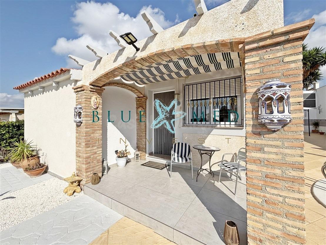 CASA REFORMADA CON PISCINA, SOLÁRIUM Y VISTAS A LA MONTAÑA E - foto 5
